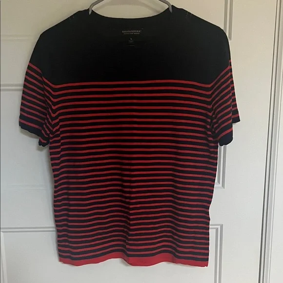 Banana Republic Merino Black and Red Striped Tee - Picture 8 of 9